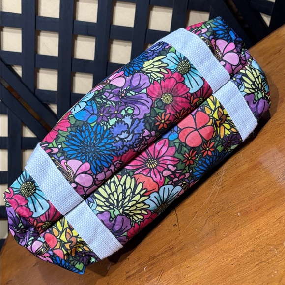 Flower Power Tote Bag with Multiple Interior Pockets & One Exterior Pocket EUC - Picture 6 of 12